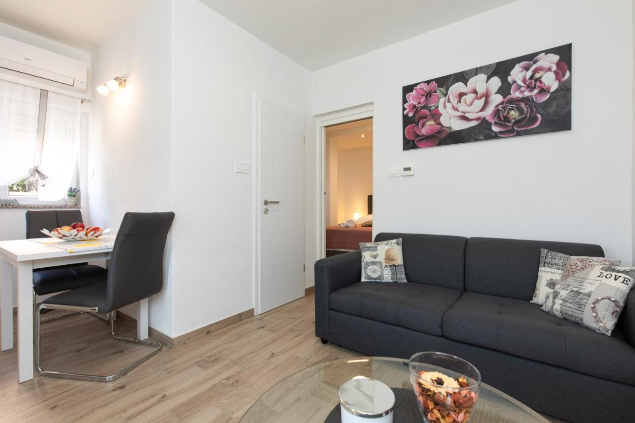 קרק Apartman Ruza מראה חיצוני תמונה