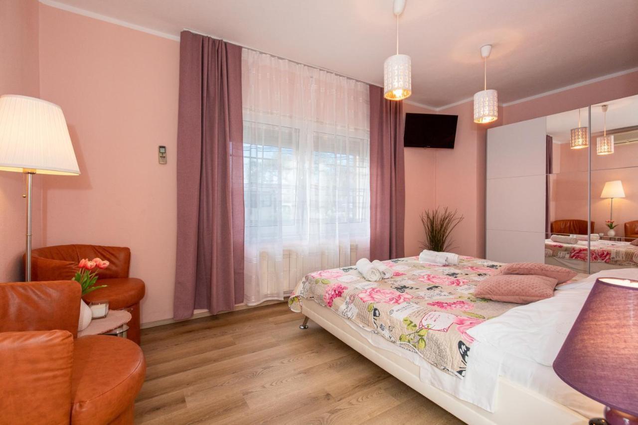 קרק Apartman Ruza מראה חיצוני תמונה